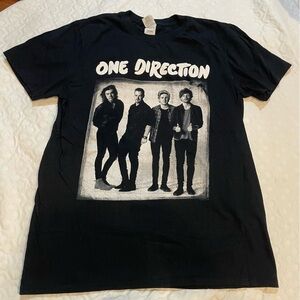 One Direction Black Graphic T-Shirt Women’s Medium Nial Harry Styles Liam Zayn